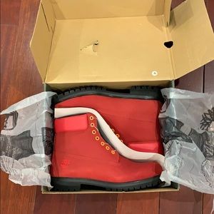 BRAND NEW Timberland Boots